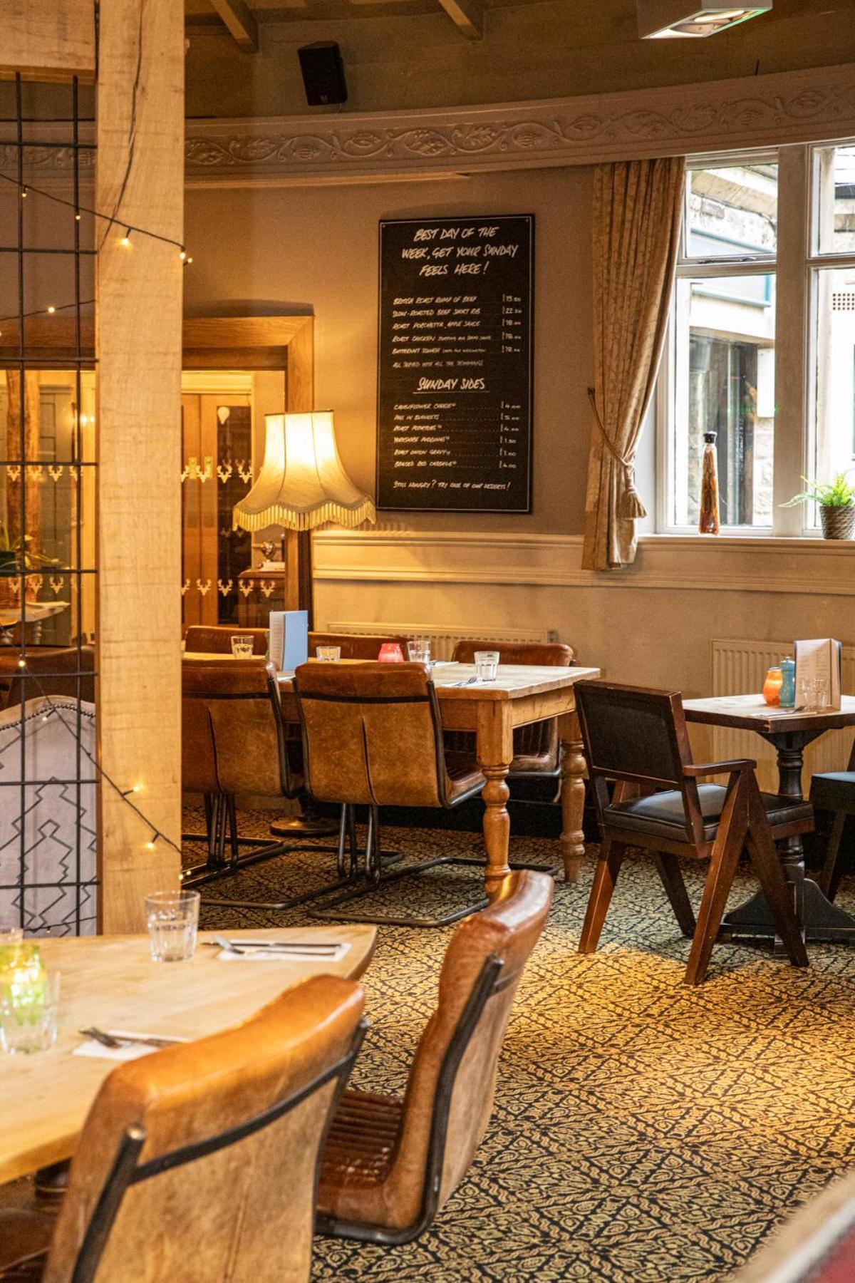 The Devonshire Arms Hotell Baslow Eksteriør bilde