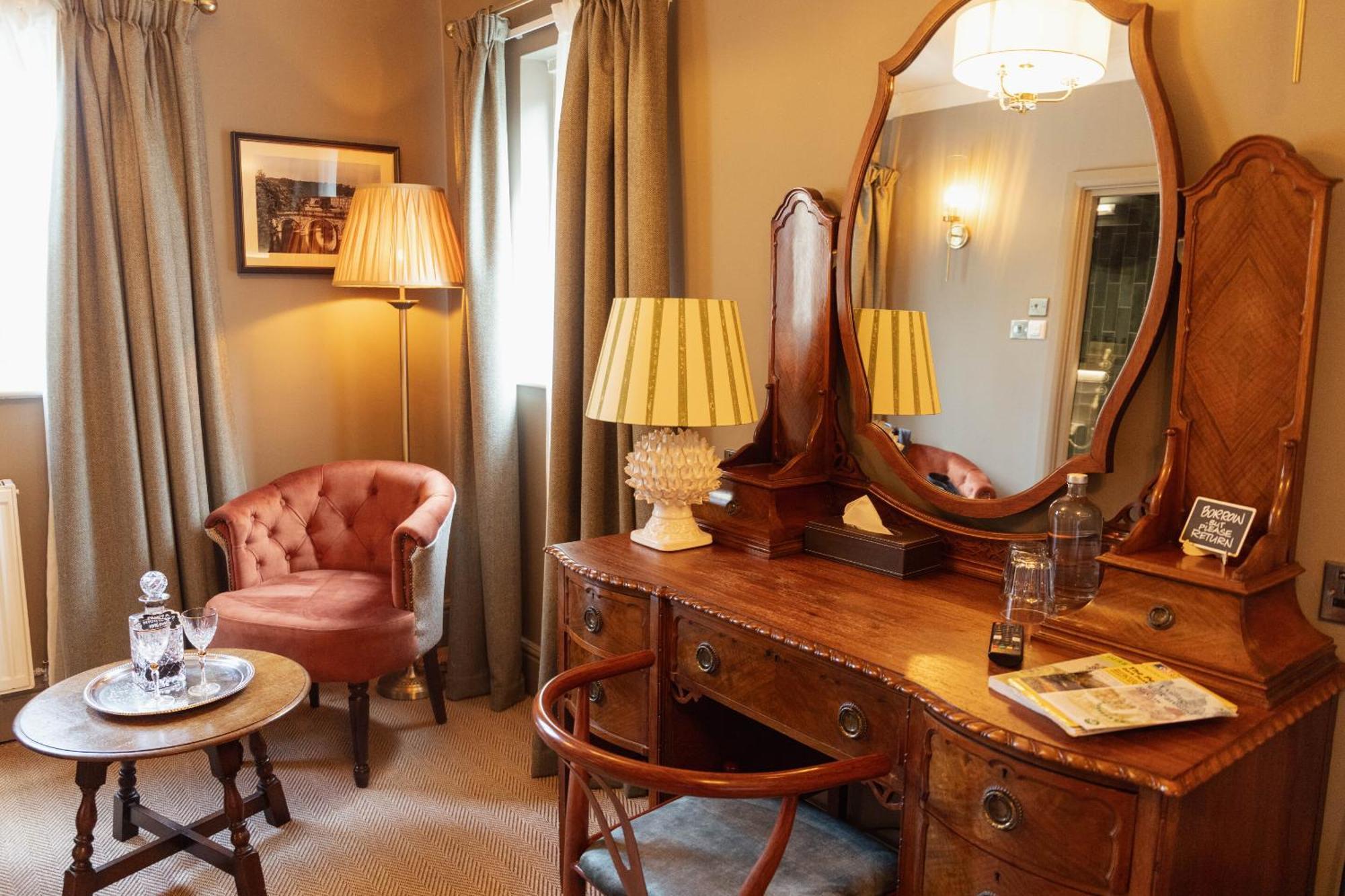 The Devonshire Arms Hotell Baslow Rom bilde